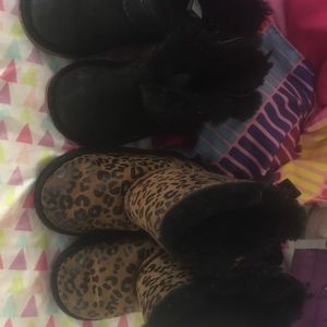2 PAIR TODDLER UGGS